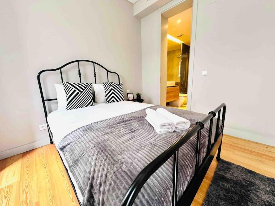 Lisbon Marques De Pombal Top Flat Great Locations City Center B Exterior foto